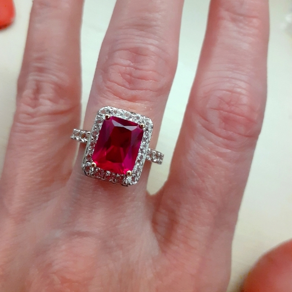 RUBY RING - Picture 8 of 8